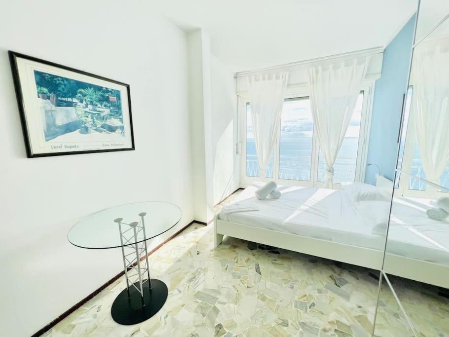 Suite Sunset 18 - Fronte Mare San Remo Exterior foto