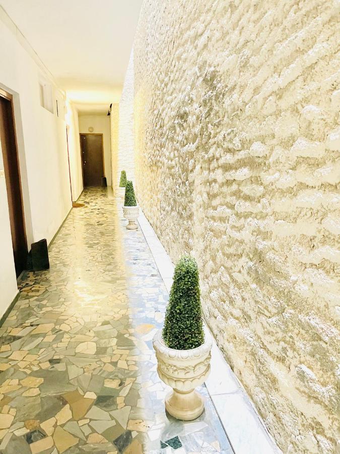 Suite Sunset 18 - Fronte Mare San Remo Exterior foto